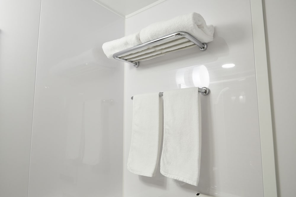 スタンダード ダブルルーム [全館禁煙] バスルームの設備0 | ハートンホテル心斎橋長堀通