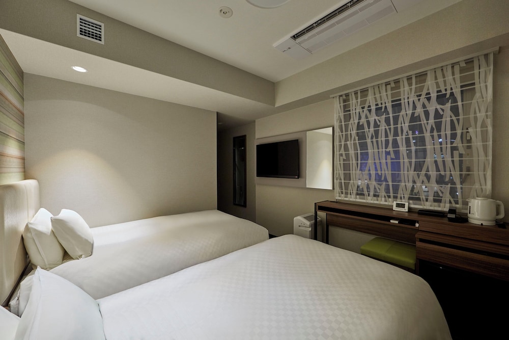 スタンダード ツインルーム [全館禁煙] 客室1 | ハートンホテル心斎橋長堀通