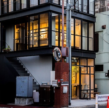 AET HOTEL