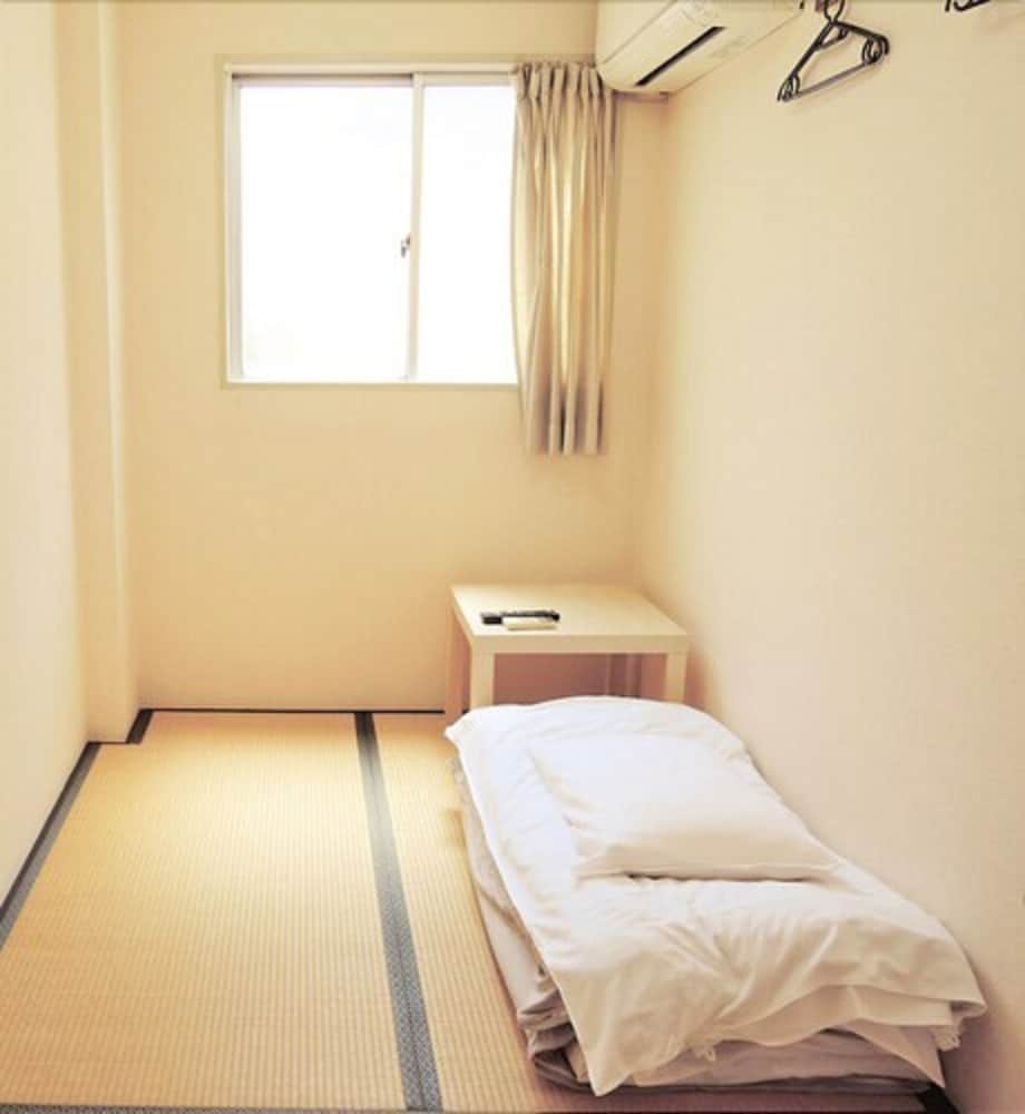 和室　セミダブルルーム　禁煙 | ホテル ラッキー