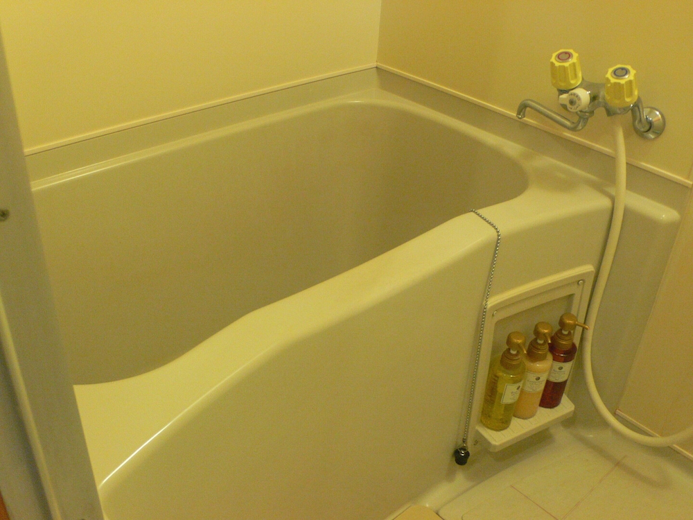 ベーシック ツインルーム バスルーム0 | ホテル 八乙女