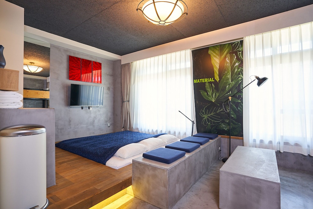 コンフォート 4 人部屋 客室7 | ホテル マテリアル