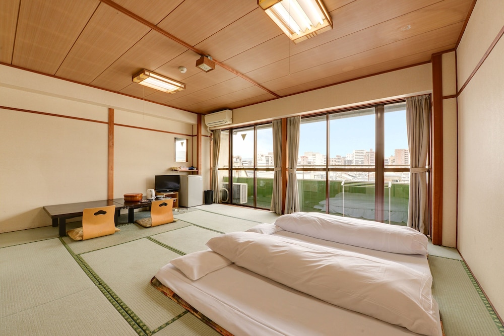 ファミリー ルーム 専用バスルーム | 観光旅館ホテル近江屋