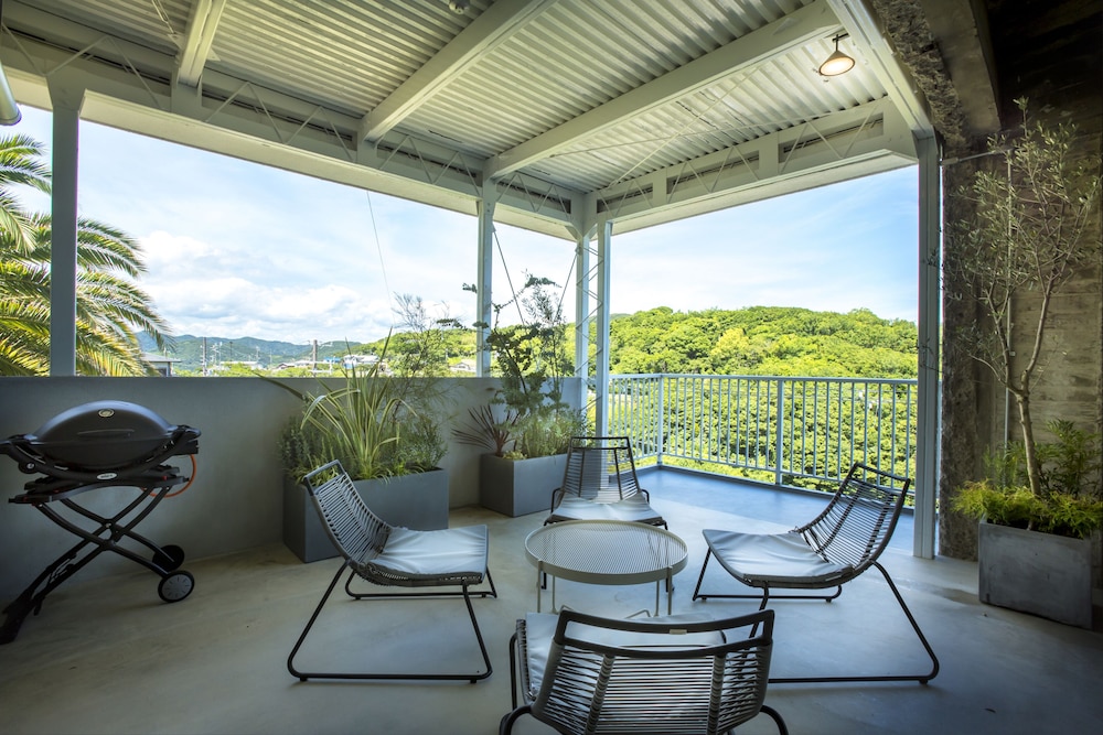 オーシャンフォーベッドスイート202 禁煙 テラス / パティオ0 | ミサキテラス