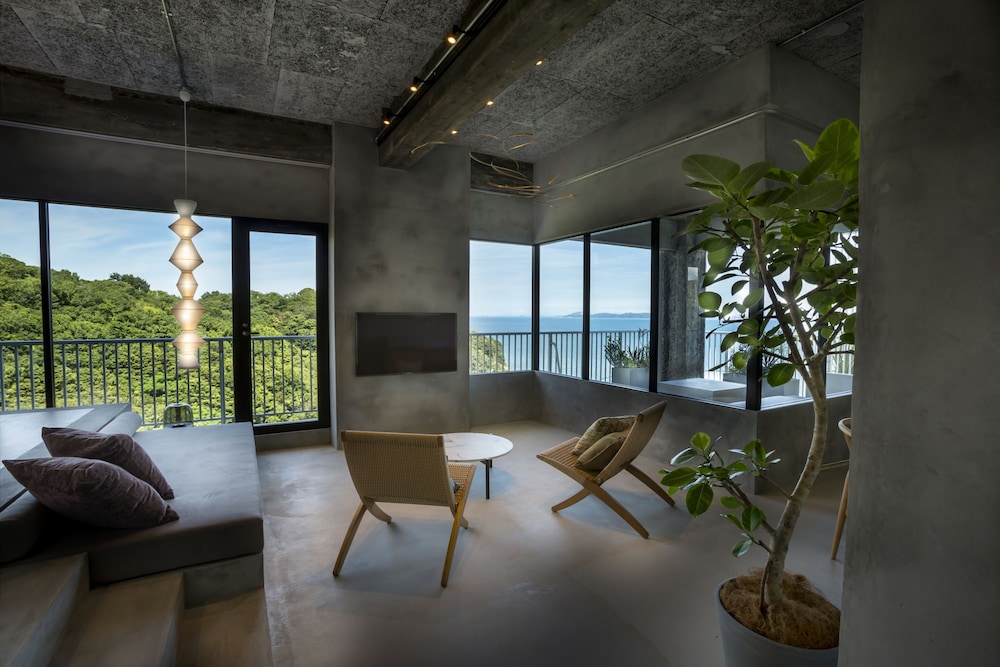 オーシャンコーナースイート301 禁煙 | ミサキテラス