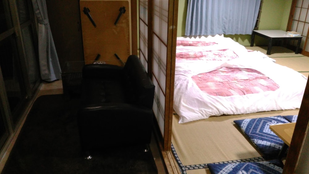 お部屋タイプおまかせ 喫煙可 ペット可 客室4 | 民宿高橋貸船店