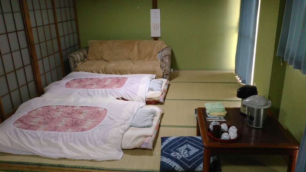 お部屋タイプおまかせ 喫煙可 ペット可 客室5 | 民宿高橋貸船店