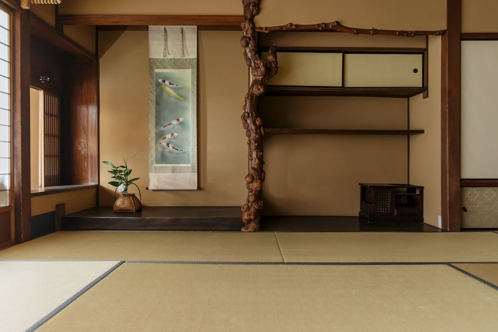 和室 ファミリールーム ガーデンビュー 『竹』 | 十四春旅館