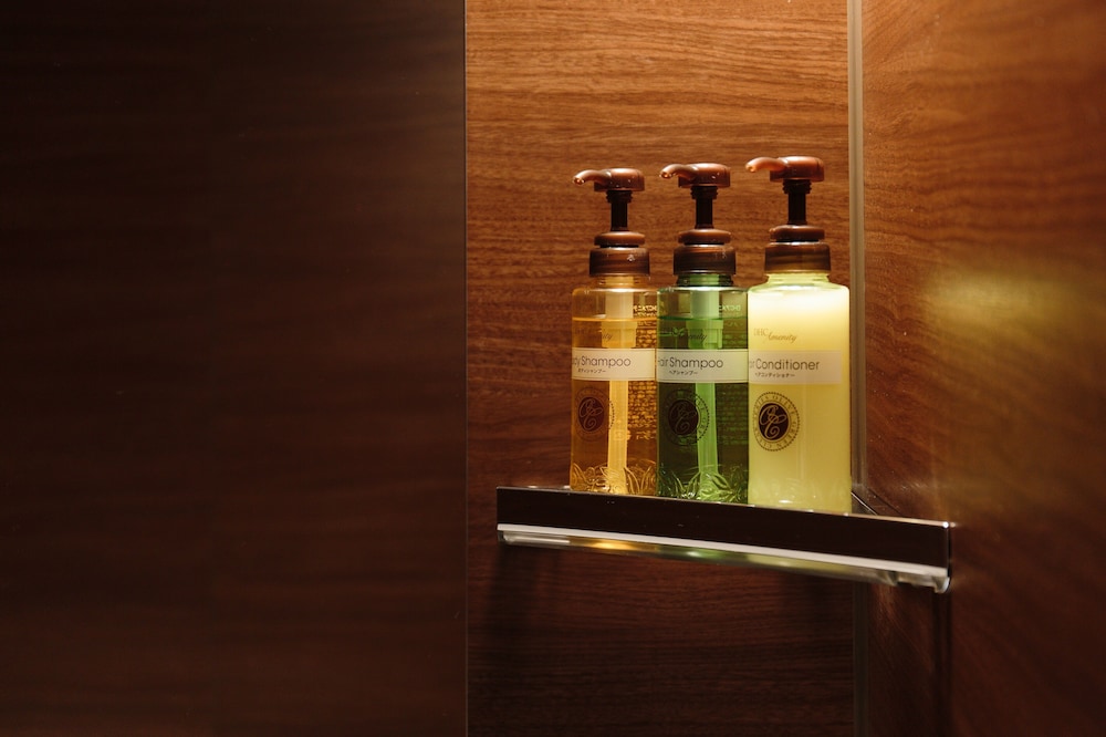 デラックス ツインルーム 簡易キッチン 客室の設備とサービス1 | ホテル ポットマム