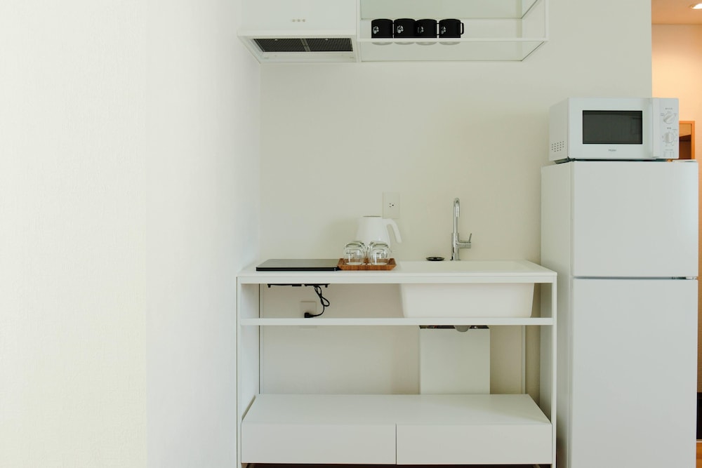 デラックス ツインルーム 簡易キッチン 客室16 | ホテル ポットマム