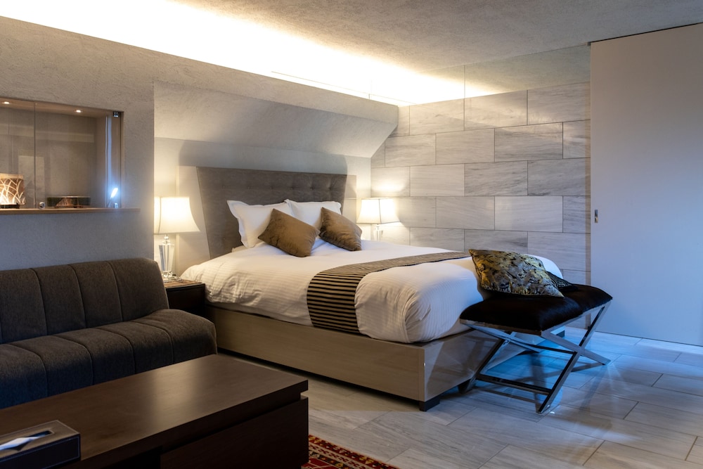 ラグジュアリー スイート 客室26 | 式音庵 祇園白川