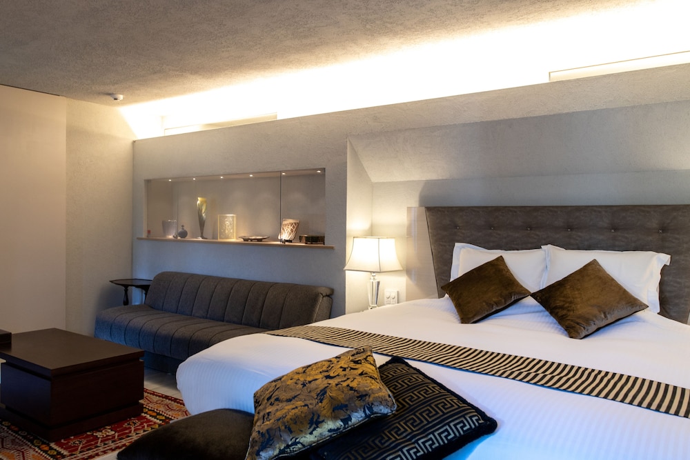 ラグジュアリー スイート 客室5 | 式音庵 祇園白川