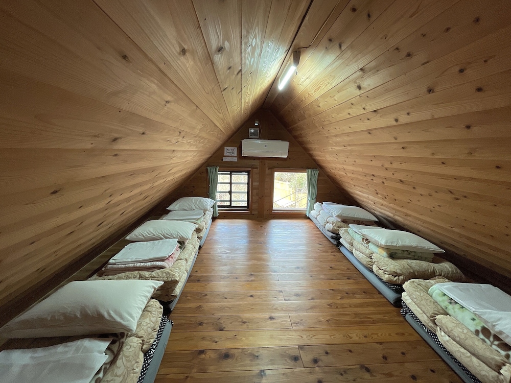 ホリデーホーム(こうめ) 客室1 | 蔵迫温泉さくら