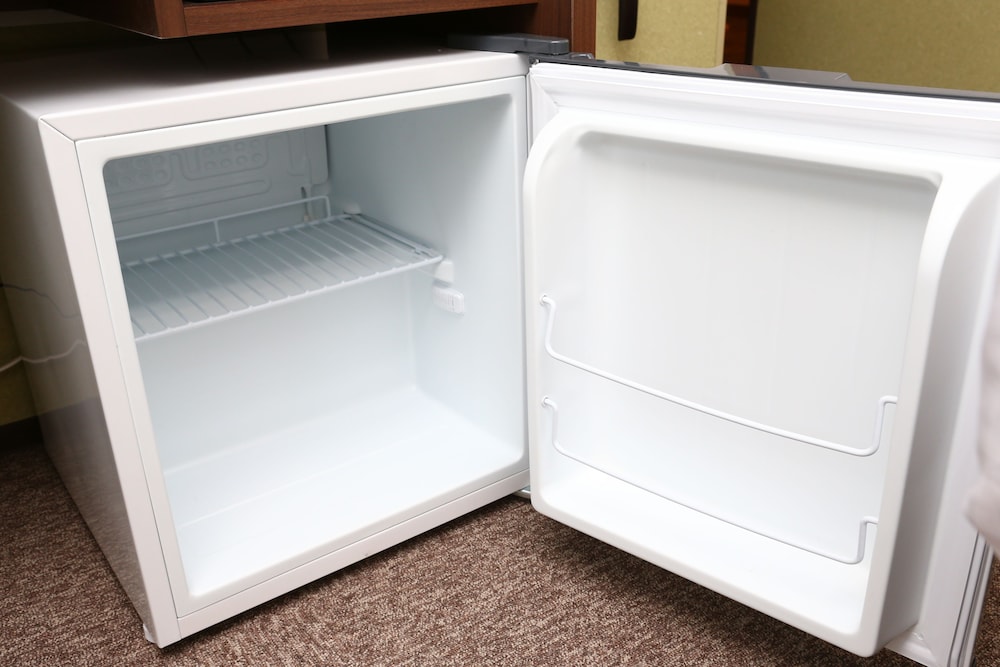 [全室禁煙]セミダブル 12sqm ベッド幅140cm 小型冷蔵庫0 | ホテルウィングインターナショナルセレクト上野・御徒町