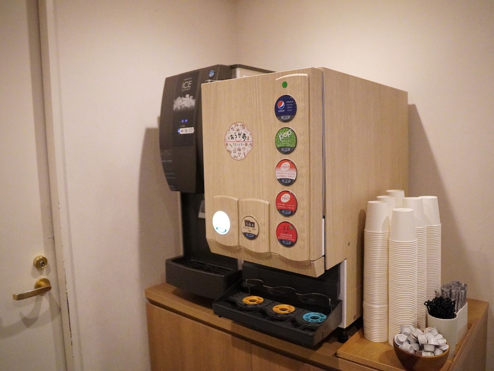 ラウンジ1 | ホテルウィングインターナショナルセレクト上野・御徒町 ラウンジ1 | ホテルウィングインターナショナルセレクト上野・御徒町