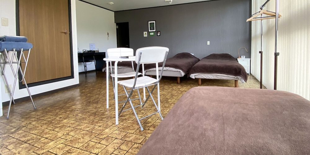 洋室トリプル 1~4名 (テナー) 禁煙 客室9 | フォルテ