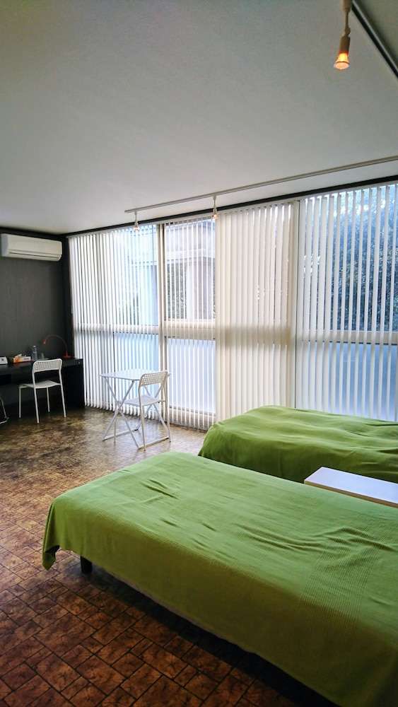 洋室ツイン 1~3名 (ソプラノ) 禁煙 客室4 | フォルテ