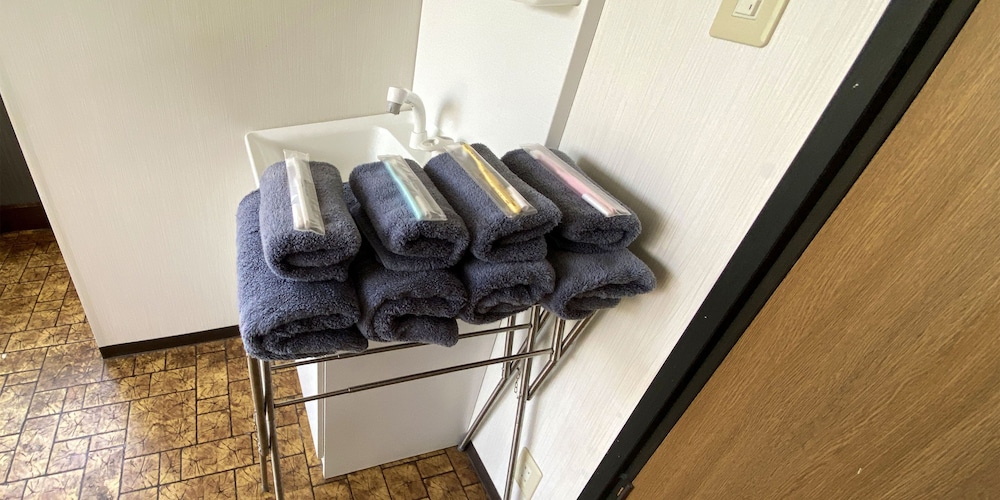 洋室トリプル 1~4名 (テナー) 禁煙 客室14 | フォルテ