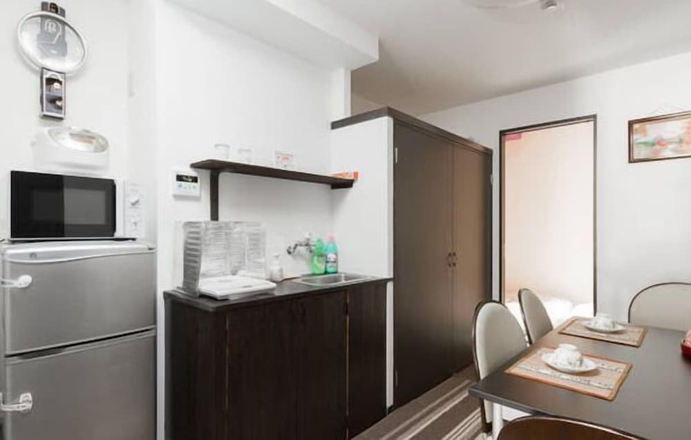 I スタンダード　ファミリールーム 和室 専用簡易キッチン0 | 中山ゲストハウス