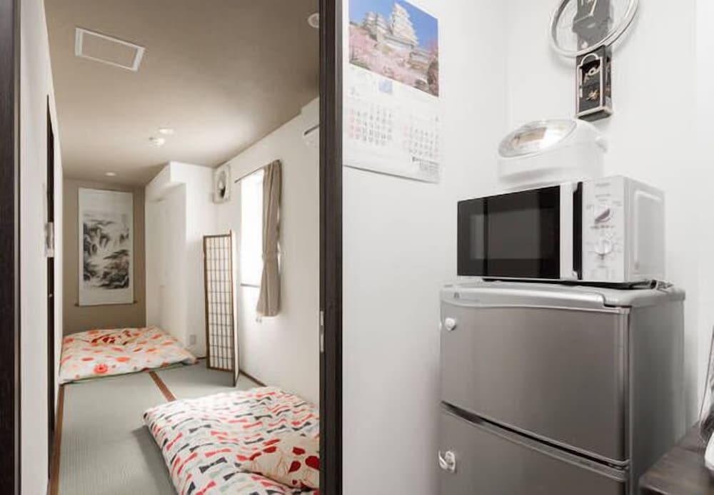 I スタンダード　ファミリールーム 和室 小型冷蔵庫0 | 中山ゲストハウス