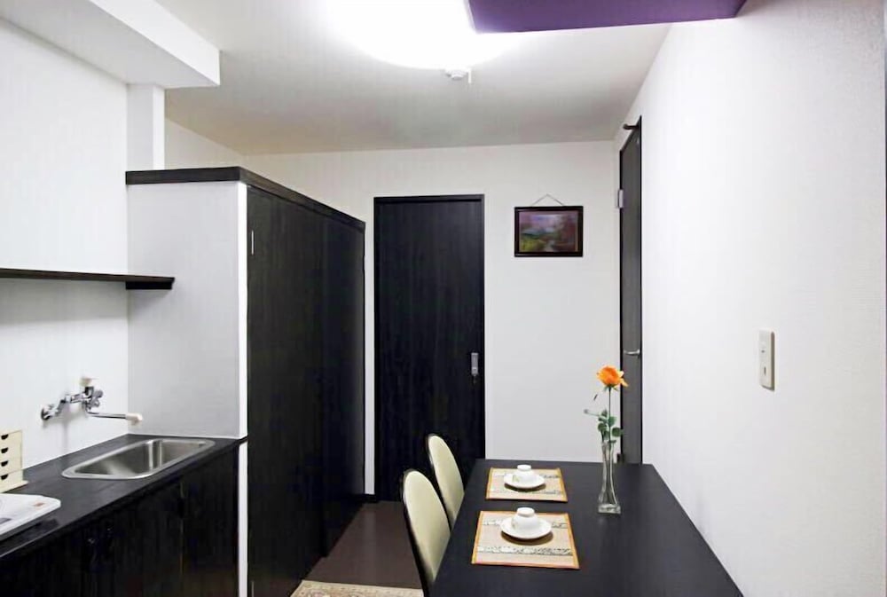 I スタンダード　ファミリールーム 和室 専用キッチン0 | 中山ゲストハウス