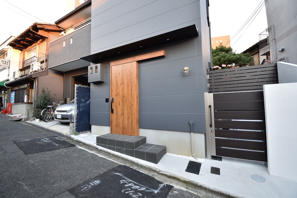 施設の正面1 | ieLIFE Resort 東山