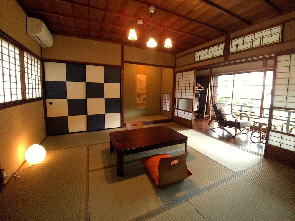 メインイメージ | 蘘荷渓房