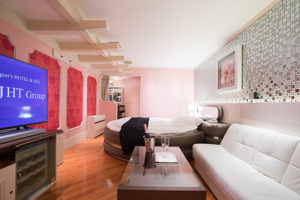 スタンダード クイーンルーム | ホテルペリエ - 大人限定