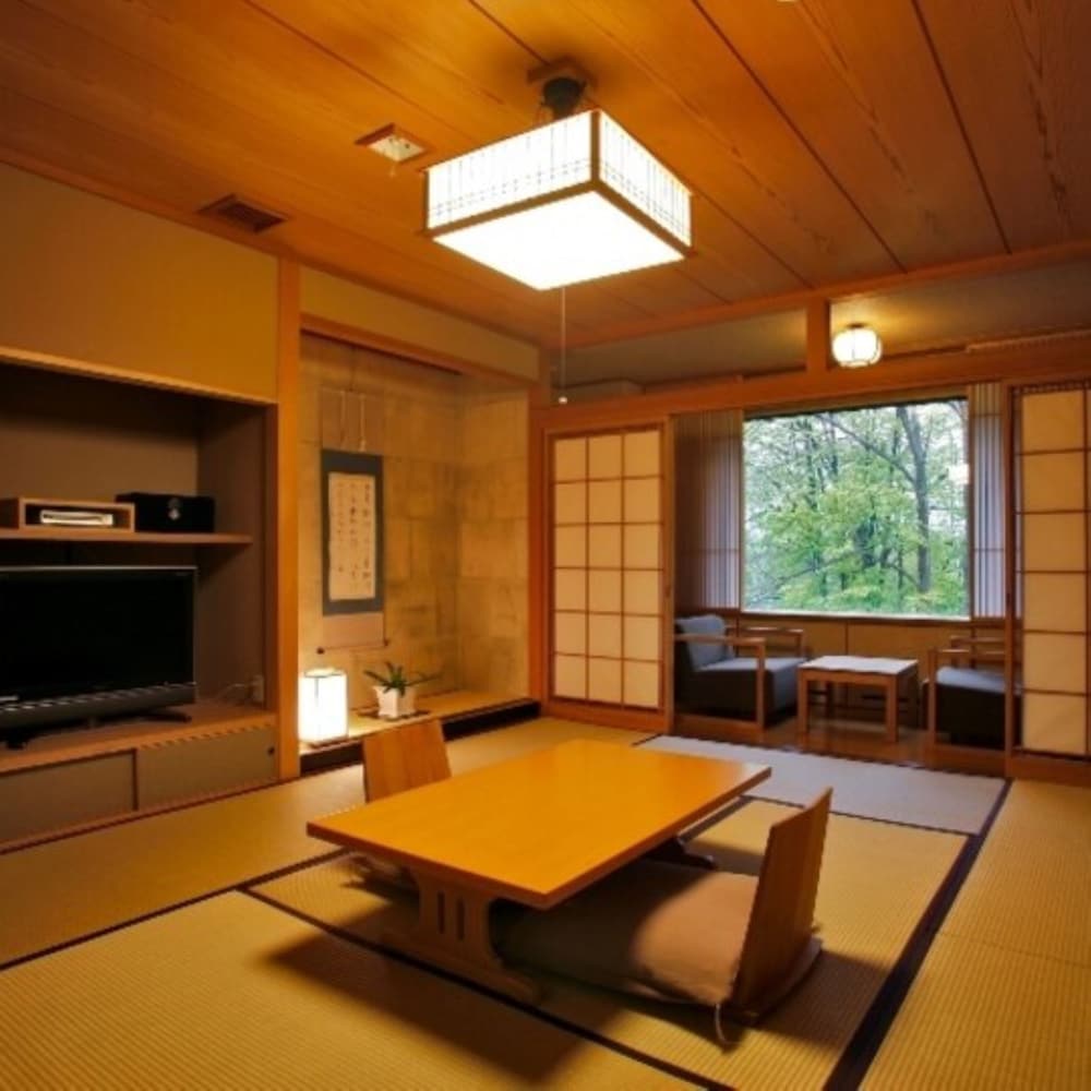 客室1 | 翠山亭 倶楽部 定山渓 客室1 | 翠山亭 倶楽部 定山渓