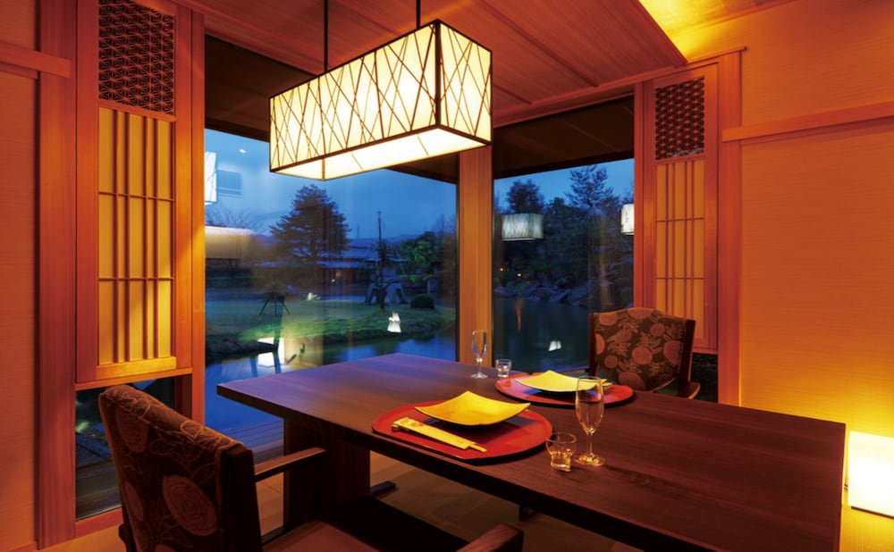 レストラン1 | 白玉の湯 華鳳 レストラン1 | 白玉の湯 華鳳