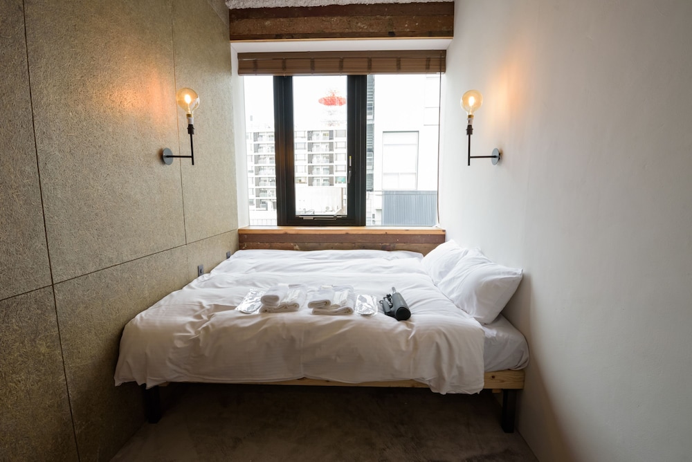 ダブルルーム ダブルベッド 1 台 禁煙 客室8 | mizuka Imaizumi 1 ‐unmanned hotel‐