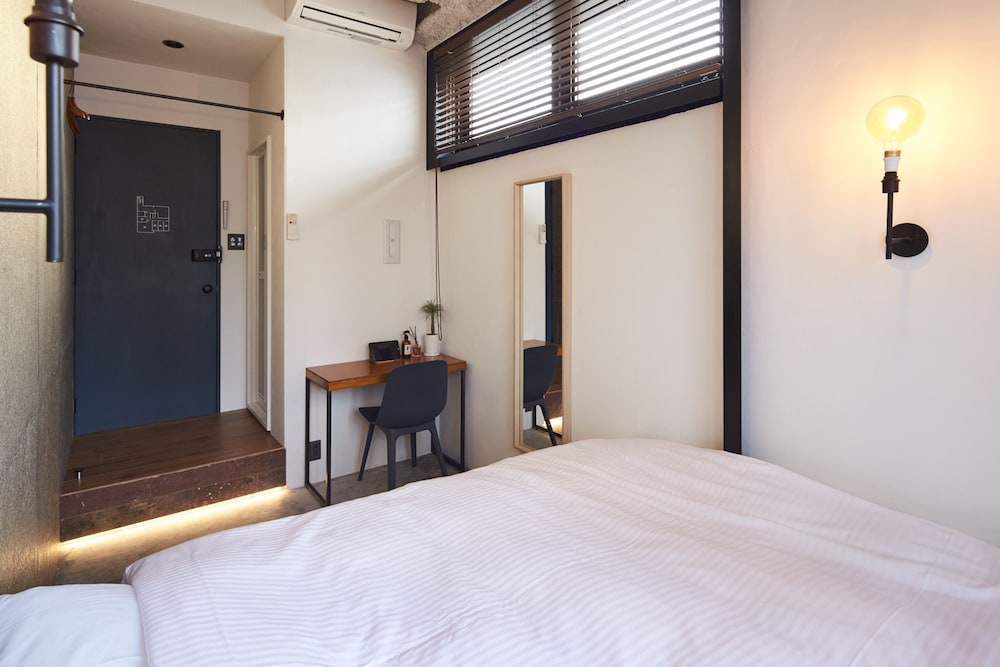 ダブルルーム ダブルベッド 1 台 禁煙 客室3 | mizuka Imaizumi 1 ‐unmanned hotel‐