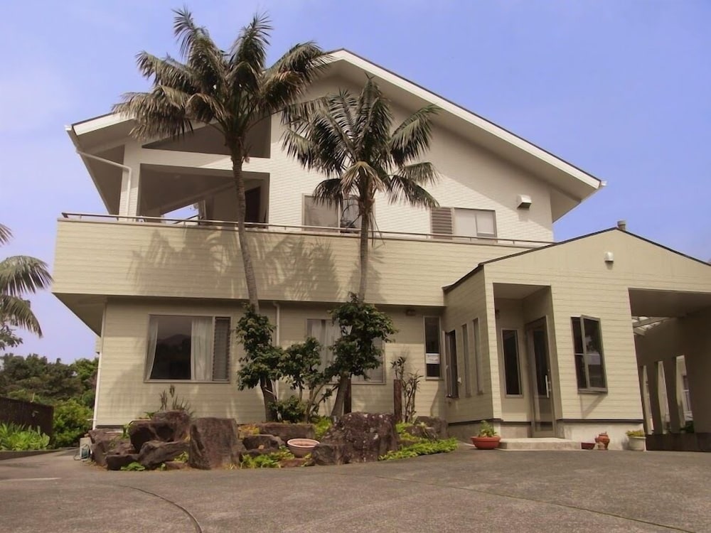 メインイメージ | ケンチャ・ルマ メインイメージ | ケンチャ・ルマ