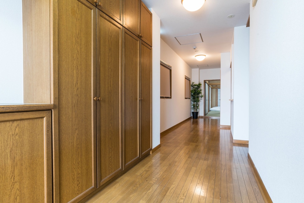 客室1 | ビジュースイーツ 観覧車ビュー 客室1 | ビジュースイーツ 観覧車ビュー