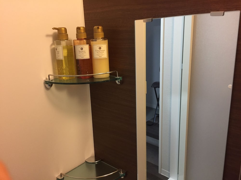 スタンダード ダブルルーム ダブルベッド 1 台 バスルームの設備0 | Mr.KINJO in MAEHARA