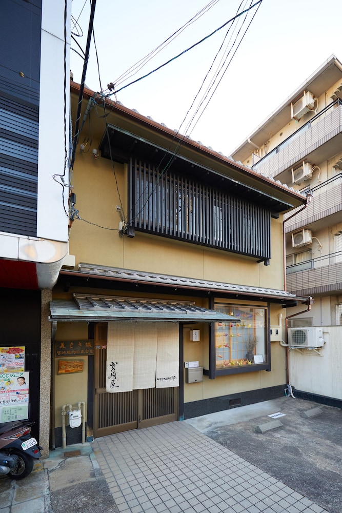 施設の正面1 | 宮崎屋