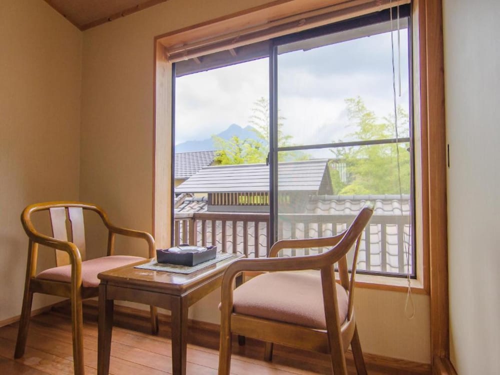 本館和室 (客室露天風呂は付いていません) 客室1 | 由布院 冨季の舎