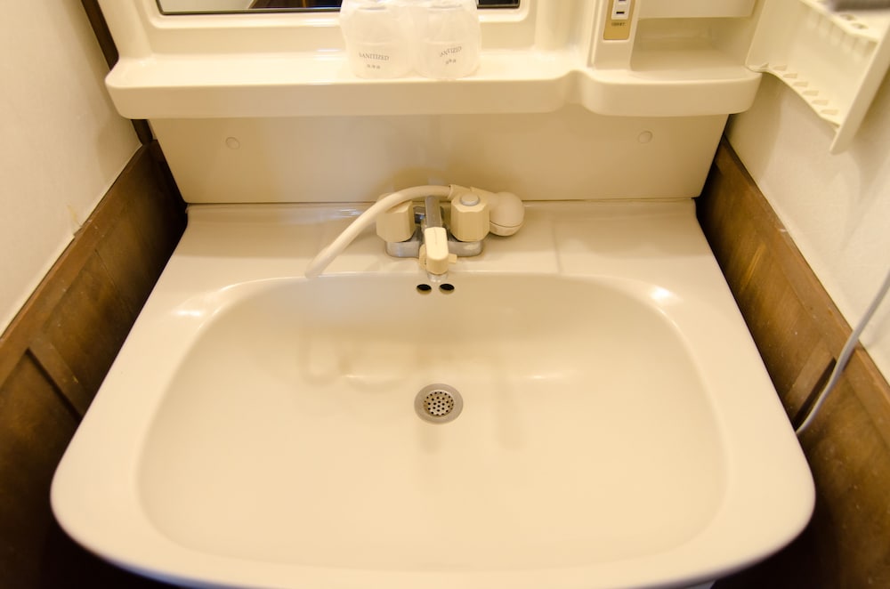 和室 鶴見 (客室露天風呂は付いていません) バスルームのシンク0 | 由布院 冨季の舎