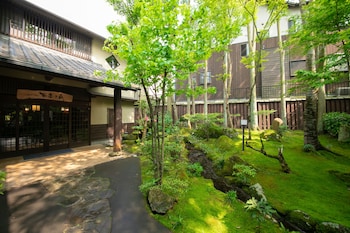 由布院 冨季の舎