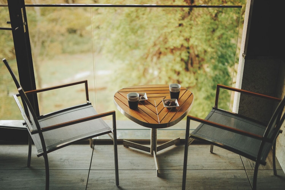 デラックス ルーム 客室2 | 金谷リゾート箱根