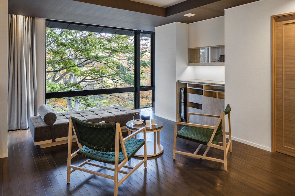 デラックス ルーム 客室1 | 金谷リゾート箱根