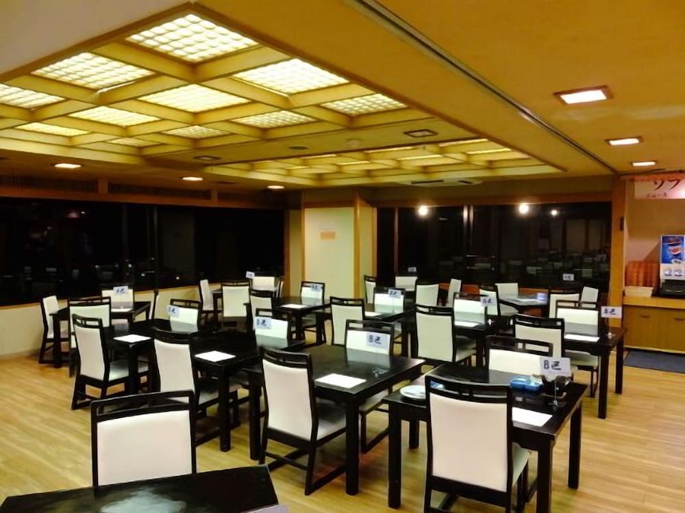 レストラン1 | ウオミサキホテル