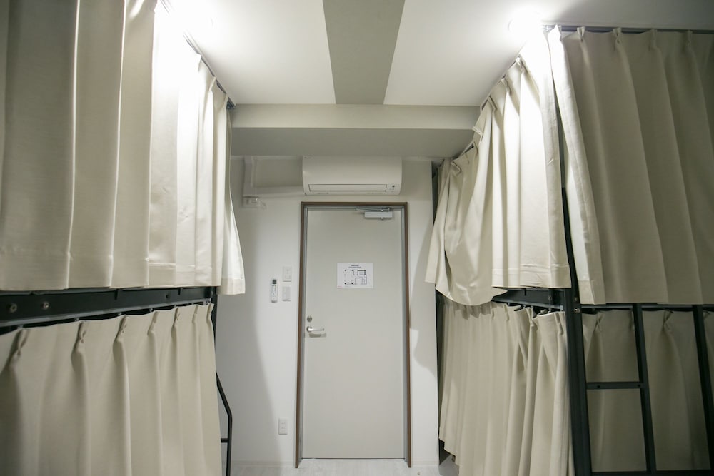 新館 4人部屋 禁煙 客室4 | ホテルみかど