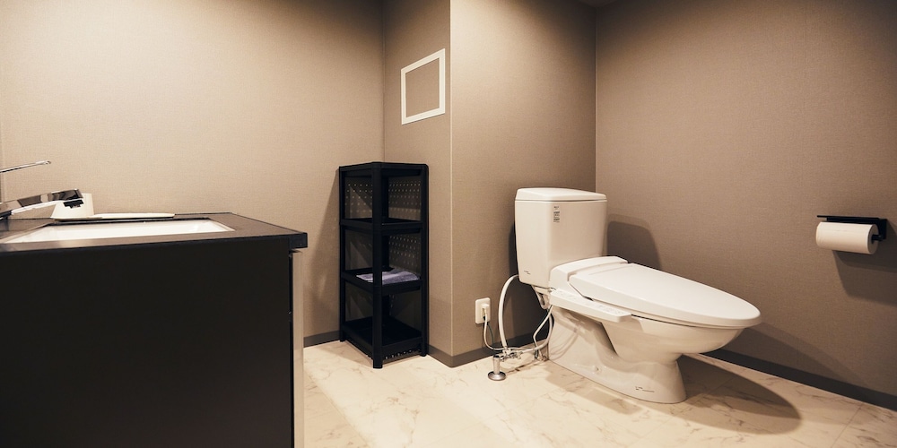 プレミアム ダブルルーム バスルームの設備0 | ホテルピボット