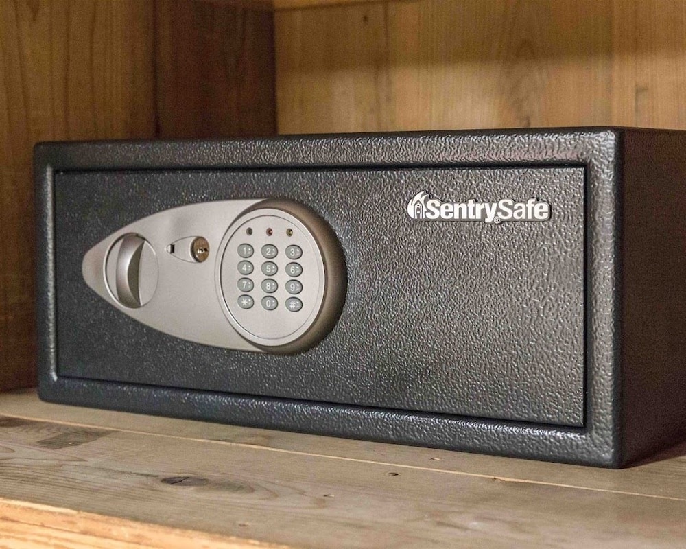 スーペリア ツインルーム ガーデンビュー (Japanese Style) セーフティボックス0 | 鞠小路イン京都