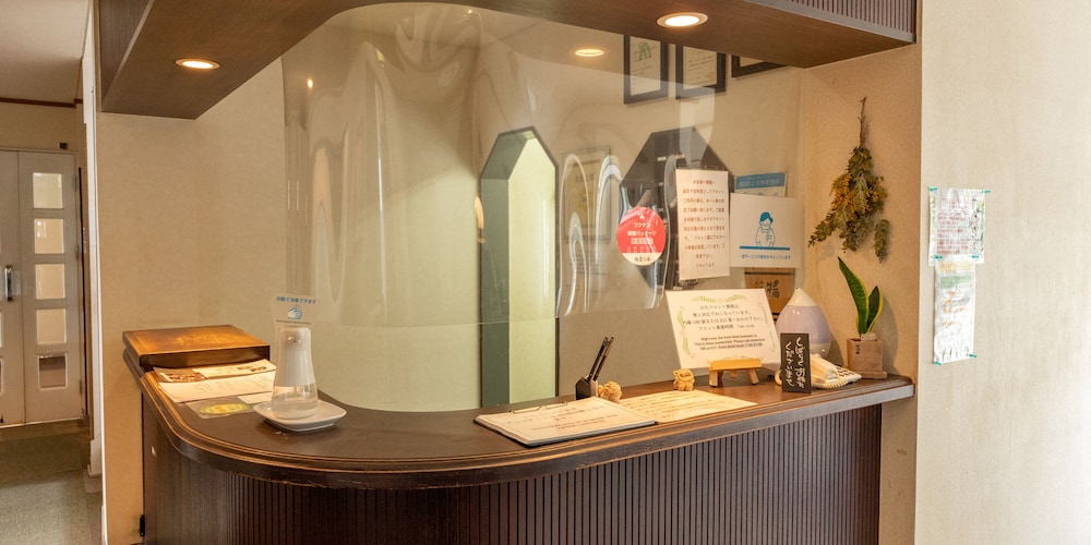 フロント1 | プチホテル サザンモースト