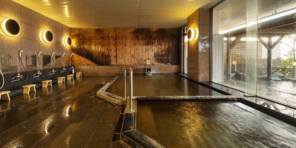 MANPA倶楽部 デラックスタイプ 和洋室 喫煙可 共用バスルーム3 | 和歌浦温泉 萬波