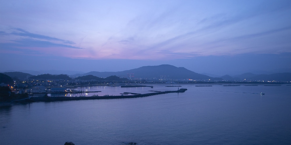 MANPA倶楽部 デラックスタイプ 和洋室 喫煙可 部屋からの景観0 | 和歌浦温泉 萬波