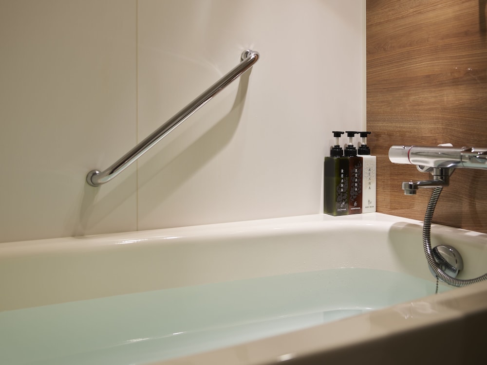 スタンダードダブル (デスク) (禁煙) バスルーム0 | 三井ガーデンホテル五反田