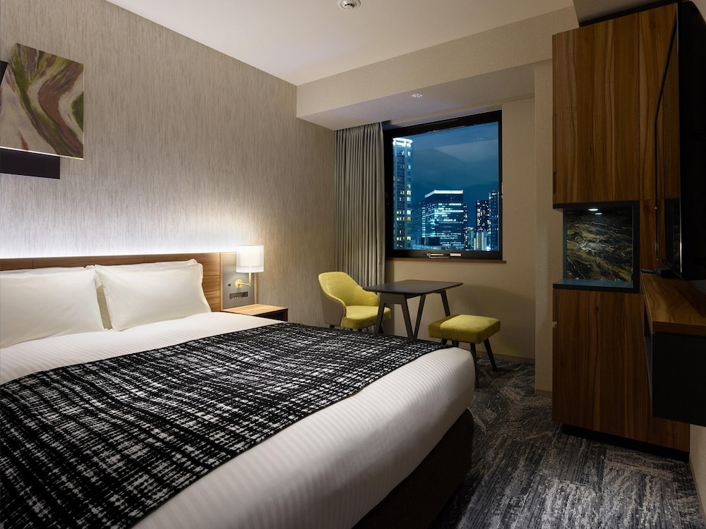 スタンダードダブル (テーブル) (禁煙) 客室5 | 三井ガーデンホテル五反田